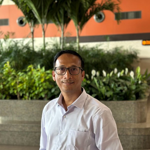 Virendra Vaishnav - Agile Delivery Leader and AI Builder